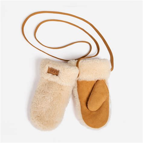 ugg mittens men 8