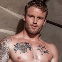 Alpha Top Goes Gay And Takes It In The Ass For First Time Amateur Amateur Porn XHamster