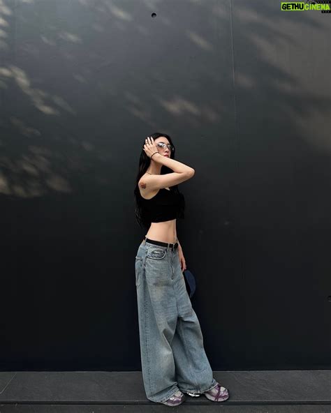 Ayaka Miyoshi Wiki, Biography, Age, Gallery, Spouse and more