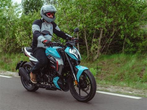 Morbidelli F Dobry I Wyj Tkowo Tani Naked Na Kat A B Test Dane Techniczne Wady Zalety