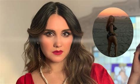 Critican a Dulce María por foto en bikini