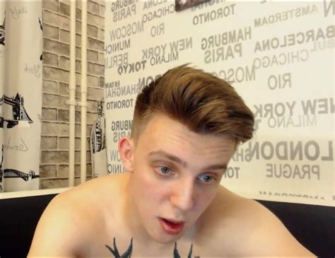 Hot Funny Cammer Cumming On Chest ThisVid