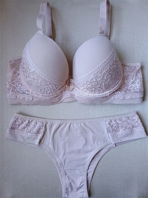 Lingerie Conjunto De Suti E Calcinha Plus Size Bege Bojo E Aro Viva Diva Lingeries