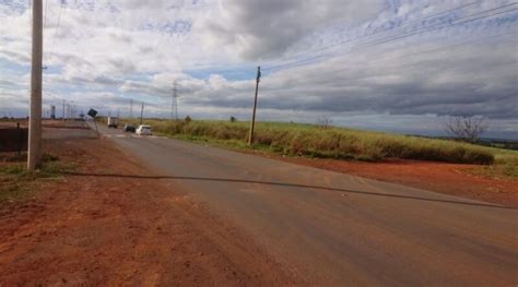 Trecho De Via Que Liga Capivari Mombuca Interditado Devido A Obra