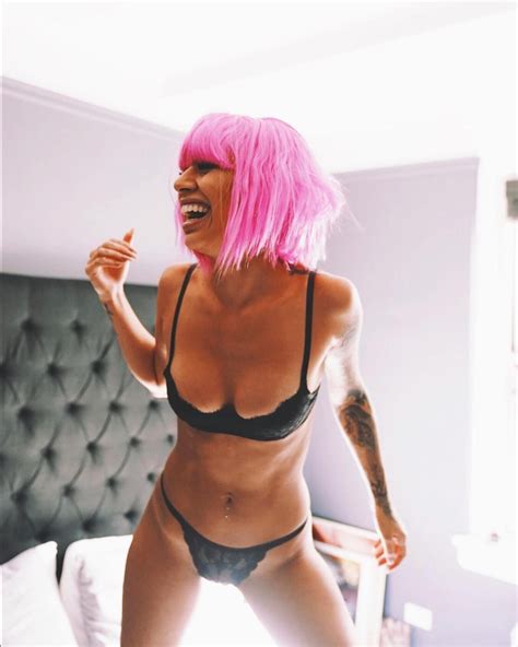 Alexandra Stark Nude And Sexy Tattoed Model The Fappening