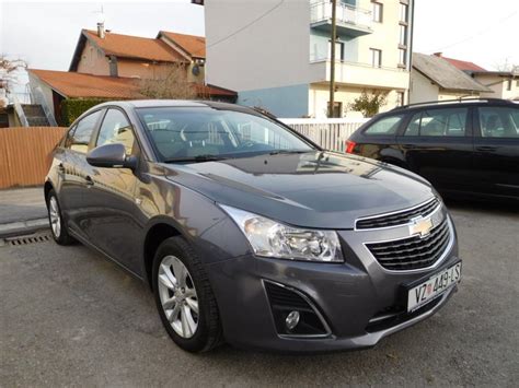 Chevrolet Cruze Lt Plin Klima Alu Reg Do Prvi Vlasnik