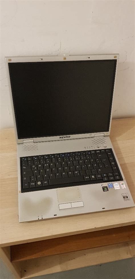 Zestaw Czterech Laptop W Samsung Acer Pruszk W Licytacja Na