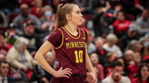 Mara Braun vows to stay with Gophers after Lindsay Whalen's departure - Sports Illustrated ...