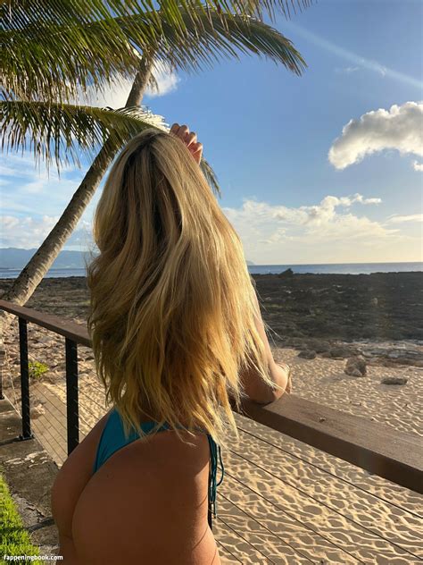 Kirra Sullivan Kirrasullivann Nude OnlyFans Leaks Fappening FappeningBook