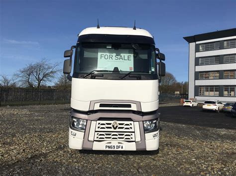 Used Renault Trucks Range T High 520 26 6X2 TML 2019 Automatic PN69DFA