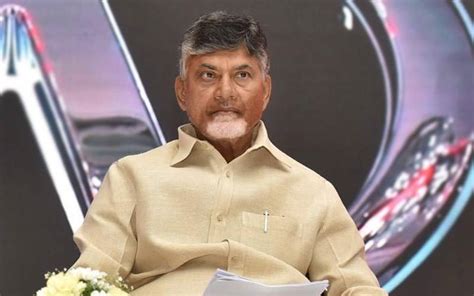 Chandrababu Naidu served notice to vacate his official residence