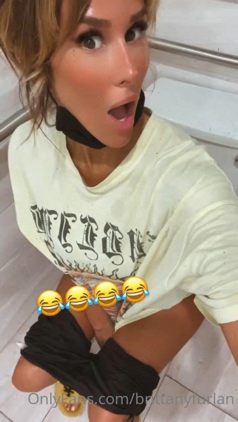 Brittany Furlan Nude Peeing Onlyfans Video Leaked Thesextube