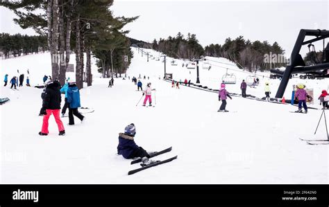 Skiing on Shawnee Peak, Bridgton, Maine Stock Photo - Alamy