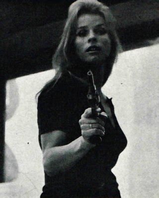 Vintage Lady S Guns Num 001 Porn Pictures XXX Photos Sex Images 1508606 PICTOA