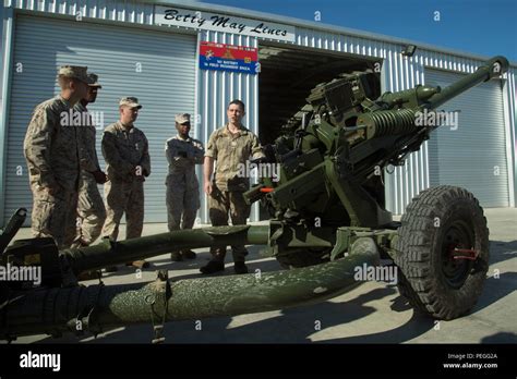 Usmc Artillery Detachment Hi Res Stock Photography And Images Alamy