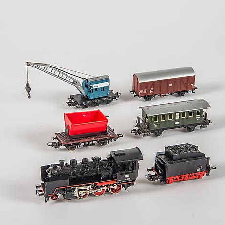 LOK SAMT VAGNAR Märklin Leksaker Auctionet