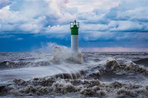 wallpaper lighthouse, sea, storm, spray HD : Widescreen : High ...