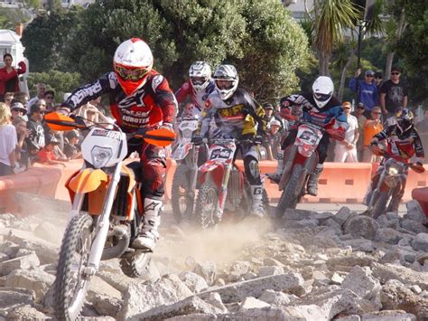 Ysh At Naked Cc Sports Bike Takes On Commuter Segment Agriculture Information Bank