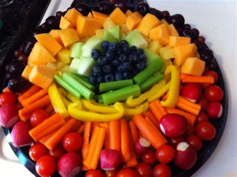 Rainbow Veggies Rainbow Veggies Fruit And Veggie Platter Diy Rainbow