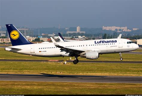 D AIUN Lufthansa Airbus A320 214 WL Photo By Kris Van Craenenbroeck