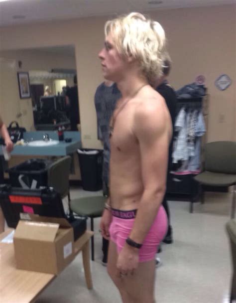 Ross Lynch Nudes Todo Pelado Em Fotos Quentes Xvideos Gay