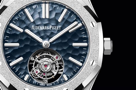 Audemars Piguet Introduces Royal Oak Selfwinding Flying Tourbillon