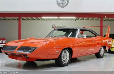 440 Six Pack Road Runner Superbird 4 Speed Award Winning Restored Dodge