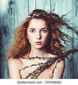 Young Girl Spring Pussy Willows Branches写真素材259328282 Shutterstock