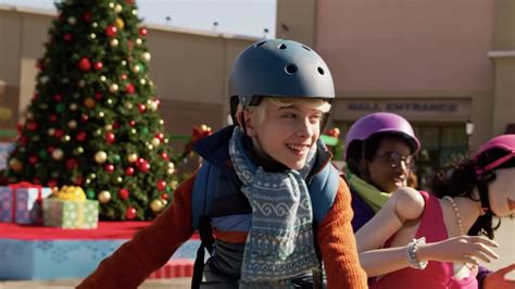 'A Loud House Christmas': Nickelodeon reveals live-action cast