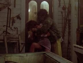 The Return Of The Texas Chainsaw Massacre Nude Scenes Aznude