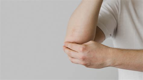 Tennis Elbow Manage Naturally With Acupuncture Therapy Awc