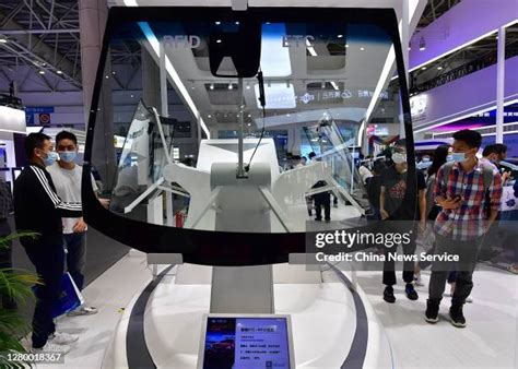 Fuyao Glass Photos and Premium High Res Pictures - Getty Images