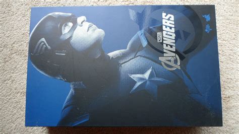 Hot Toys The Avengers Captain America Scale Action Figure Mms