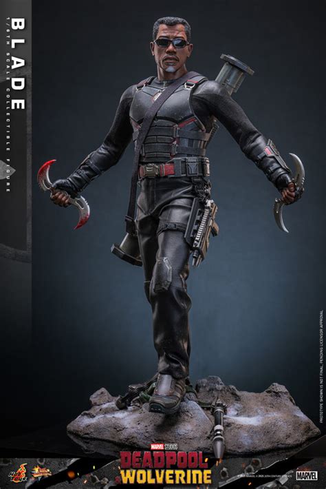 Blade Sixth Scale Figure Hot Toys Figuristi Store