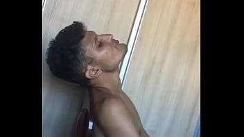 Negão graúdo mandando o Otomano XVIDEOS