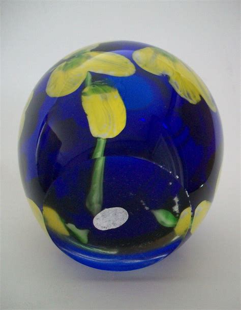 Vintage Murano Art Glass Laburnum Paperweight Vase Italy Circa 1970