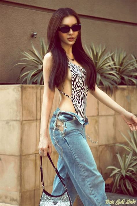 Ảnh Phương Trinh Jolie bikini khoe body sexy gợi cảm