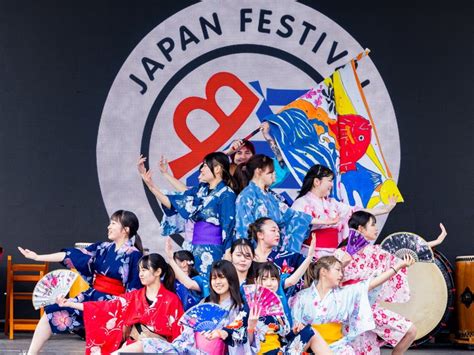 Needham Line on the Commuter Rail