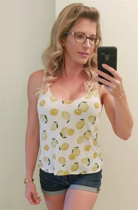 Milf Next Door Scrolller