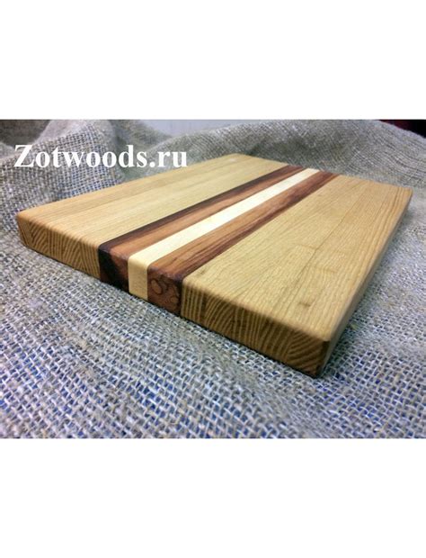 Разделочная доска ручной работы из ясеня и красного дерева - zotwoods.ru