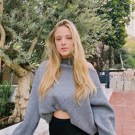 Eden Sisson Edensissonn Nude OnlyFans Leaks Fappening FappeningBook