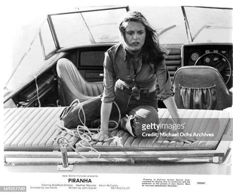 10 Hot Sexy Heather Menzies Bikini Pics