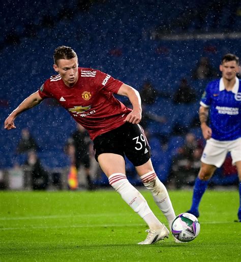 Player Ratings Brighton Hove Albion Vs Manchester United Down The Wings