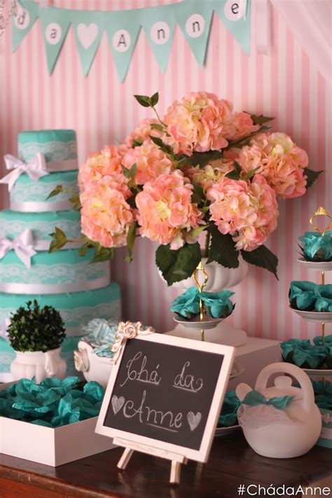 Chá de lingerie Tiffany Co Anne Noivinhas de Luxo