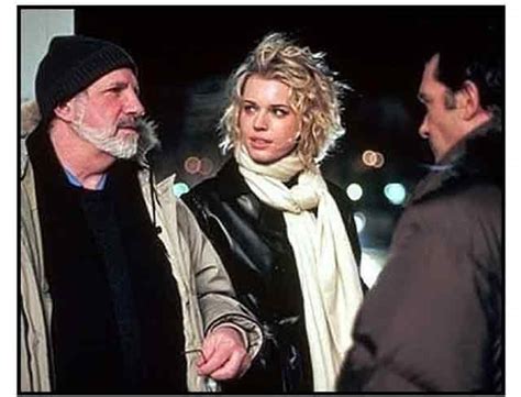 Movie Lovers Reviews: Femme Fatale (2002) - Rebecca Romijn Turns Heads