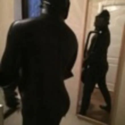 Gasmask 17 Nude Pics XHamster