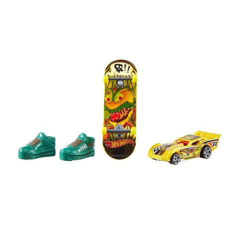 Hot Wheels Skate Collector Set Fingerboard Pair Of Skate Shoes Car Walmart Canada