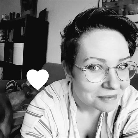 Really Struggling For Lesbian Friends Anybody Want To Talk R Lesbianactually