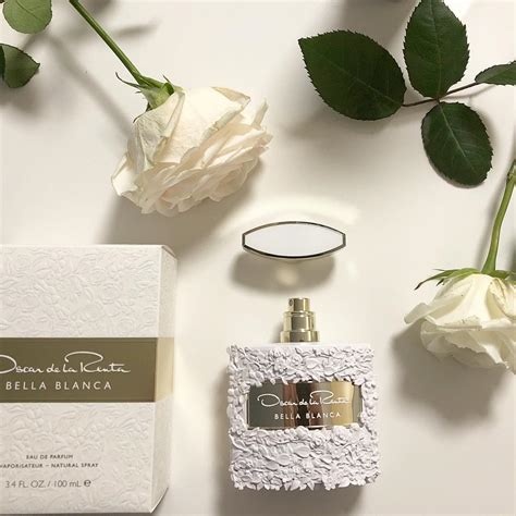 Shop Oscar De La Renta Bella Blanca Edp