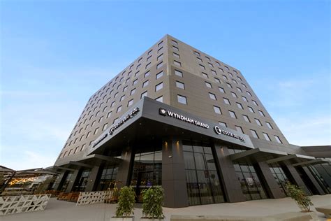 Wyndham Grand Costa Del Sol Lima Airport | Lima, PE Hotels